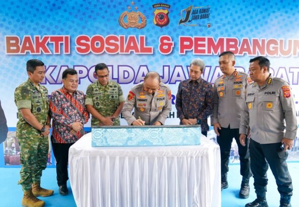 Ketua DPRD Kota Bogor1